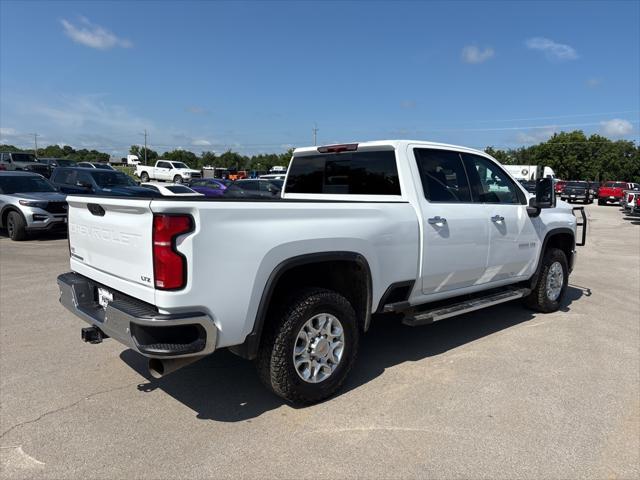 Photo of 2024 Summit White Chevrolet Silverado 2500