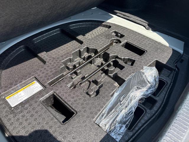 Photo of 2023 Silver Toyota Camry
