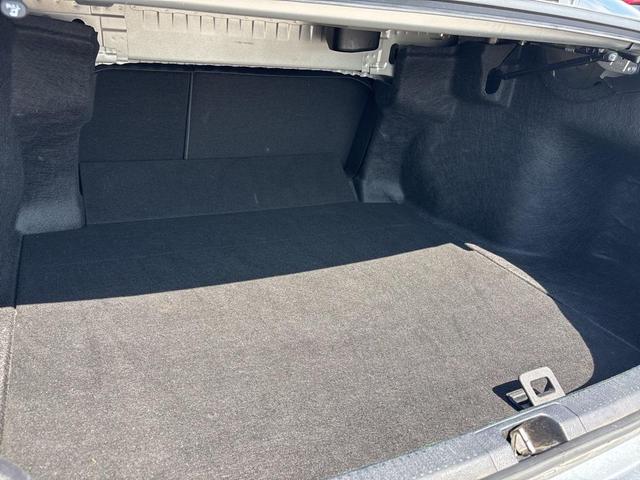 Photo of 2023 Silver Toyota Camry