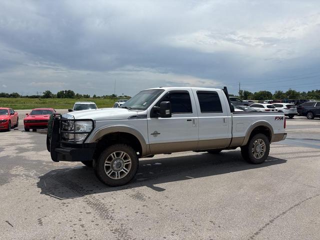 Photo of 2014 White Ford F-250