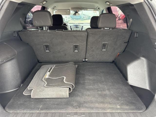 Photo of 2021 Silver Ice Metallic Chevrolet Equinox
