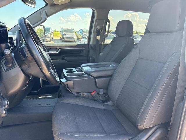 Photo of 2024 Summit White Chevrolet Silverado 2500