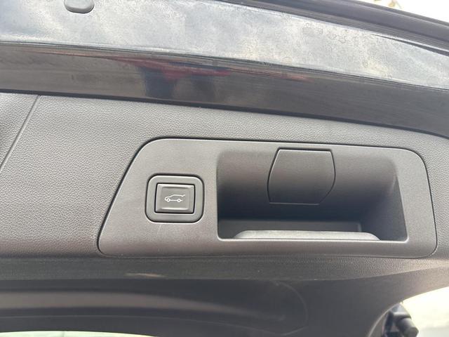 Photo of 2023 Ebony Twilight Metallic Buick Envision