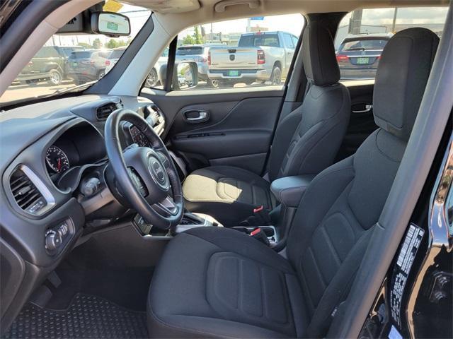 Photo of 2022 Black Clearcoat Jeep Renegade
