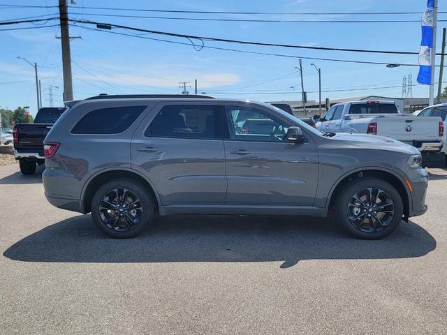 Photo of 2025 Destroyer Gray Clearcoat Dodge Durango