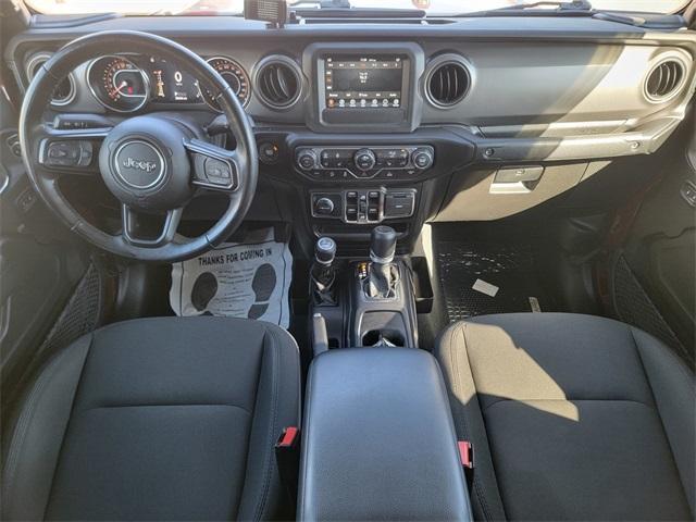 Photo of 2022 Snazzberry Pearlcoat Jeep Gladiator