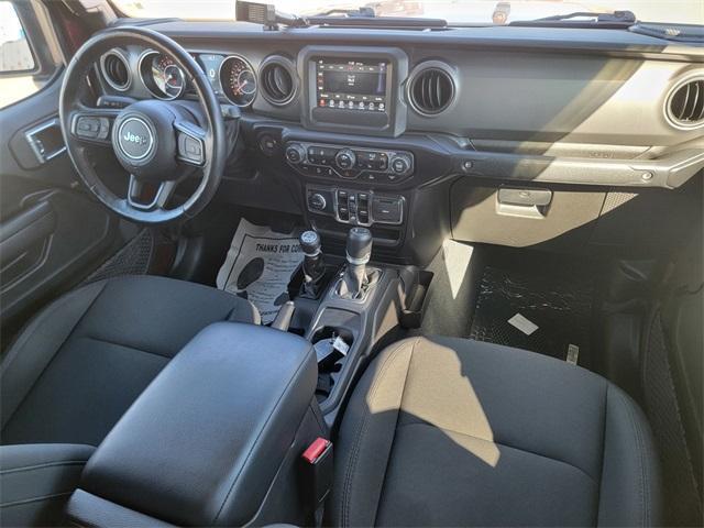 Photo of 2022 Snazzberry Pearlcoat Jeep Gladiator