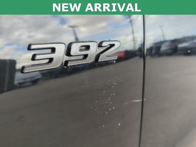 Photo of 2022 DB Black Crystal Clearcoat Dodge Durango