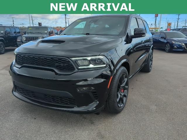 Photo of 2022 DB Black Crystal Clearcoat Dodge Durango