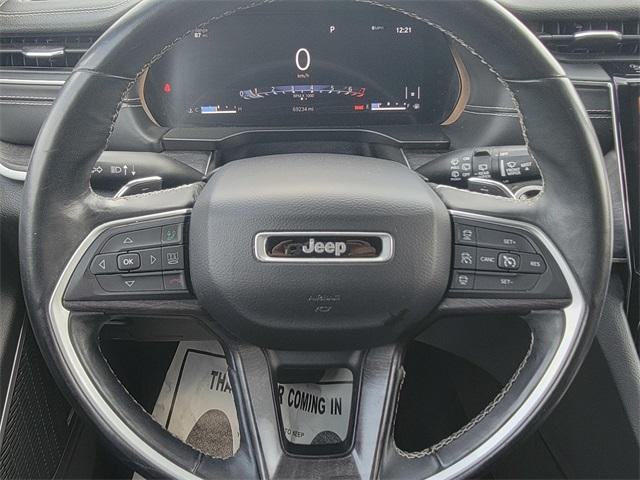 Photo of 2021 Diamond Black Jeep Grand Cherokee L