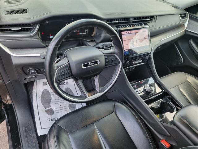 Photo of 2021 Diamond Black Jeep Grand Cherokee L