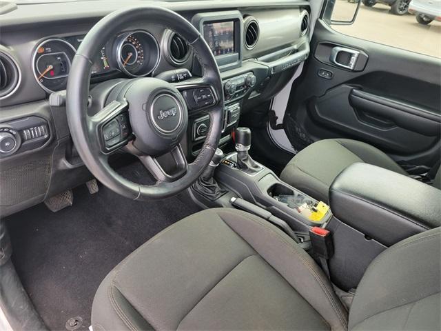 Photo of 2021 Bright White Clearcoat Jeep Wrangler Unlimited