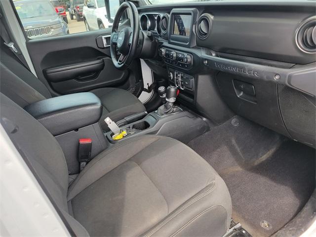 Photo of 2021 Bright White Clearcoat Jeep Wrangler Unlimited