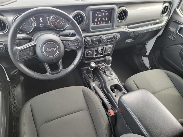 Photo of 2021 Bright White Clearcoat Jeep Wrangler Unlimited