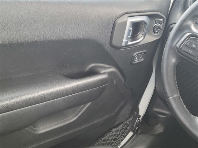 Photo of 2021 Bright White Clearcoat Jeep Wrangler Unlimited