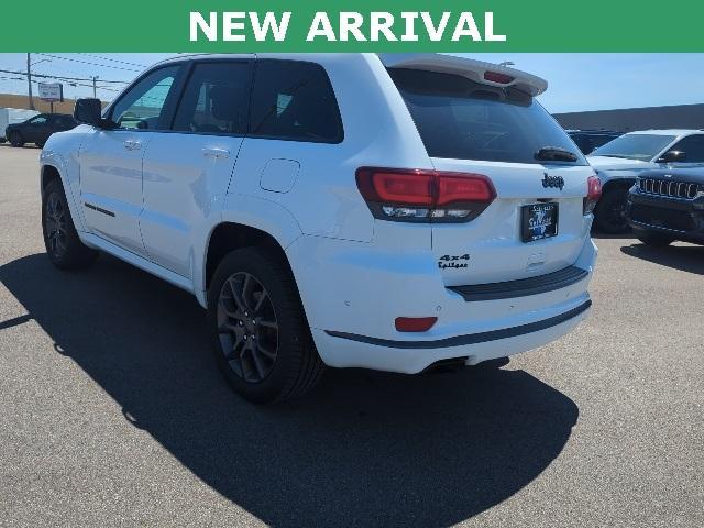 Photo of 2020 Bright White Clearcoat Jeep Grand Cherokee