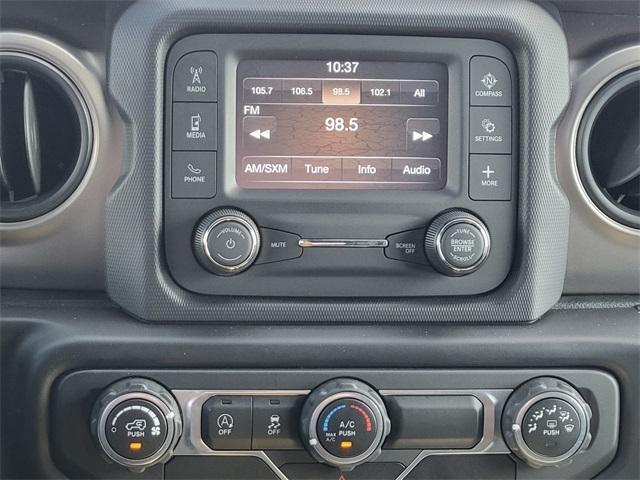 Photo of 2020 Bikini Pearlcoat Jeep Wrangler Unlimited