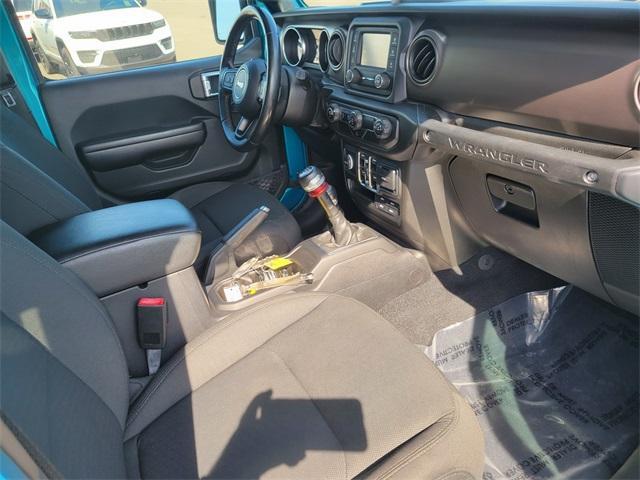 Photo of 2020 Bikini Pearlcoat Jeep Wrangler Unlimited