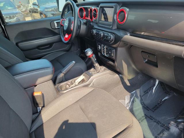 Photo of 2020 Black Clearcoat Jeep Wrangler Unlimited