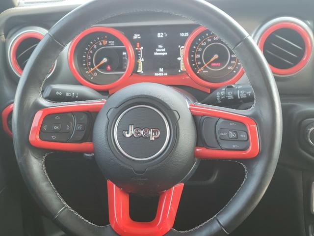 Photo of 2020 Black Clearcoat Jeep Wrangler Unlimited