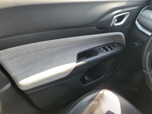 Photo of 2022 Diamond Black Jeep Compass
