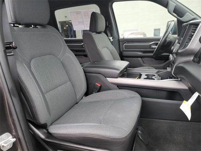 Photo of 2022 Granite Crystal Clearcoat Metallic RAM 1500