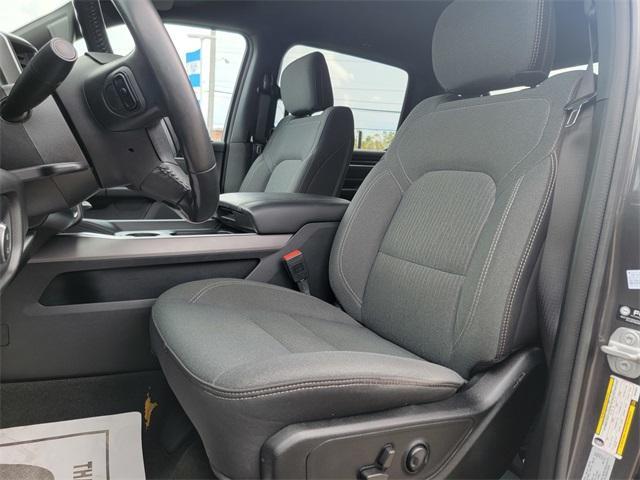 Photo of 2022 Granite Crystal Clearcoat Metallic RAM 1500