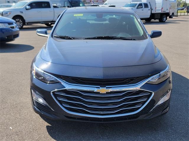 Photo of 2022 Northsky Blue Metallic Chevrolet Malibu