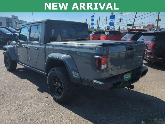 Photo of 2022 Sting Gray Clearcoat Jeep Gladiator