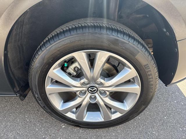 Photo of 2023 Machine Gray Metallic Mazda CX-30