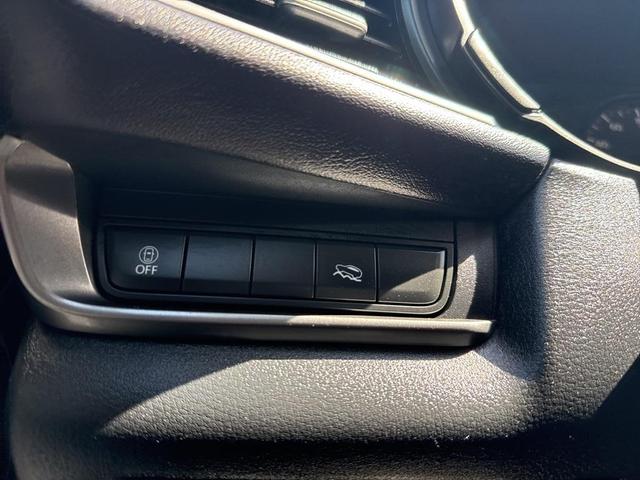 Photo of 2023 Machine Gray Metallic Mazda CX-30