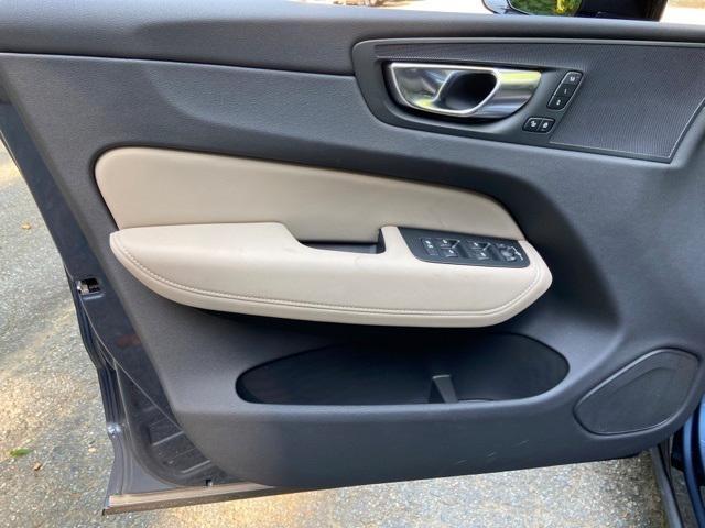Photo of 2026 Blue Volvo XC60