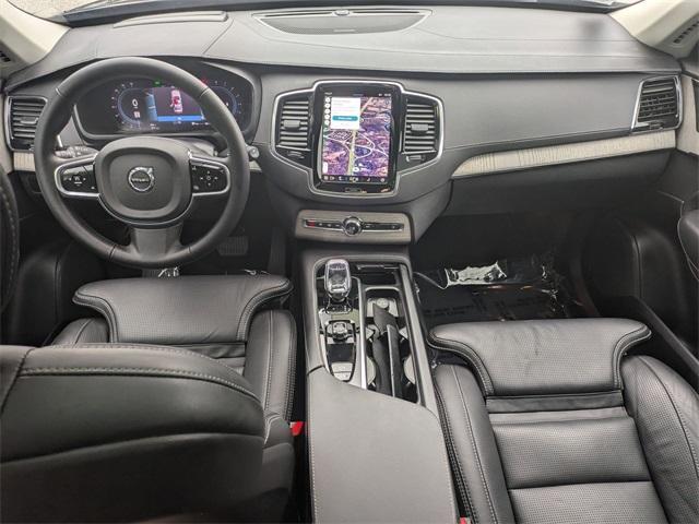 Photo of 2024 Onyx Black Metallic Volvo XC90