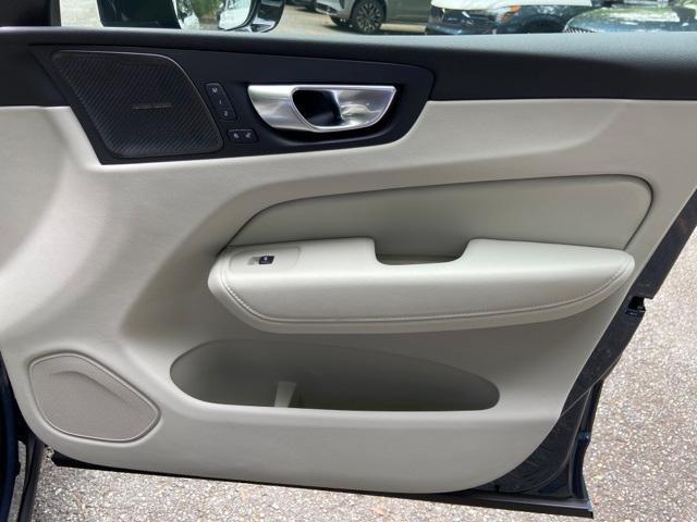 Photo of 2026 Blue Volvo XC60