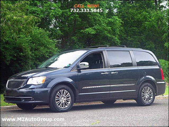 2014 Chrysler Town & Country