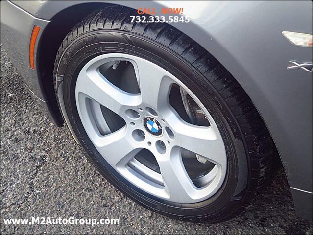 Photo of 2010 Gray BMW 535
