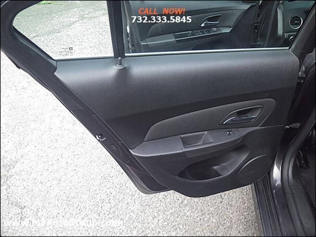Photo of 2014 Gray Chevrolet Cruze
