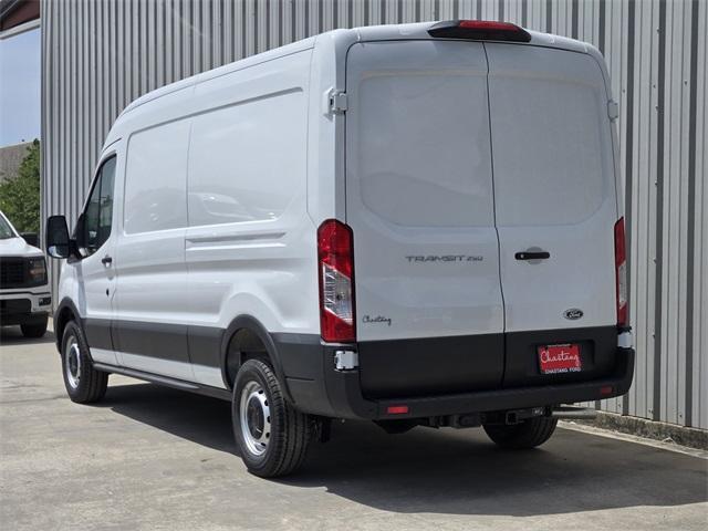 Photo of 2025 Oxford White Ford Transit-250
