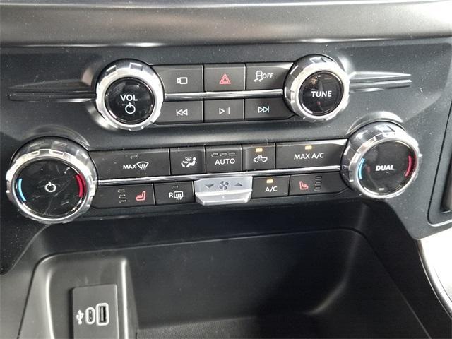 Photo of 2025 Oxford White Ford F-150