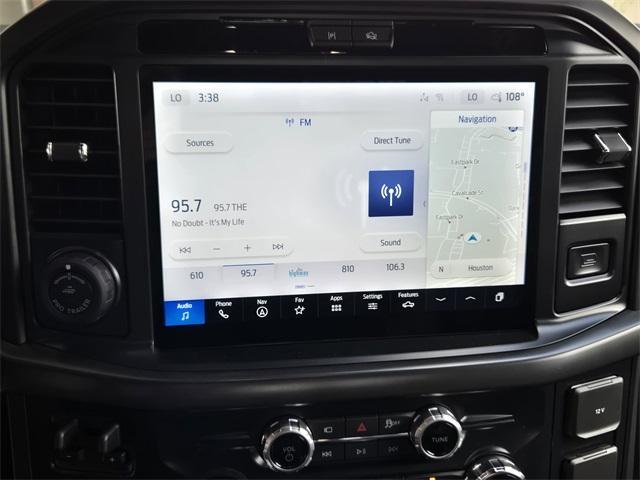 Photo of 2025 Oxford White Ford F-150