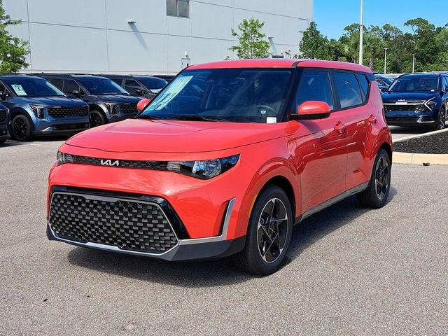 Photo of 2025 Inferno Red Kia Soul