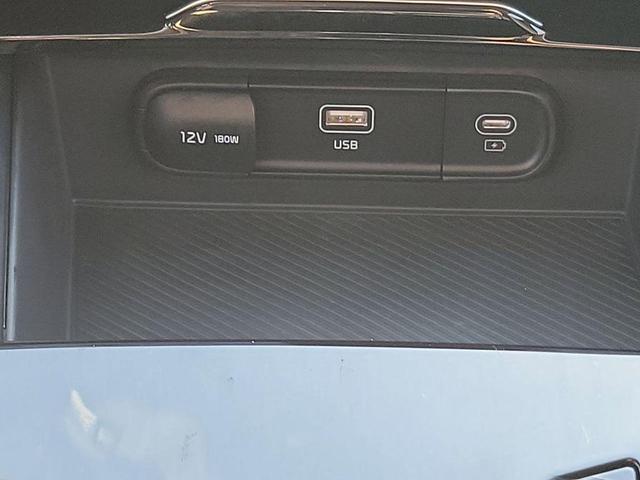 Photo of 2025 Gravity Gray Kia Sportage Hybrid