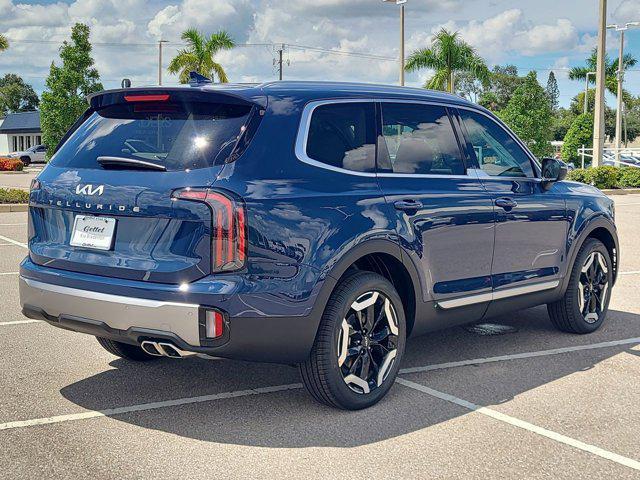 Photo of 2025 Midnight Lake Blue Kia Telluride
