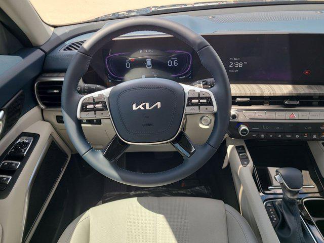 Photo of 2025 Midnight Lake Blue Kia Telluride