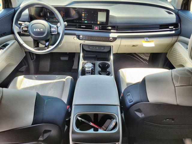 Photo of 2025 Panthera Metal Kia Carnival Hybrid