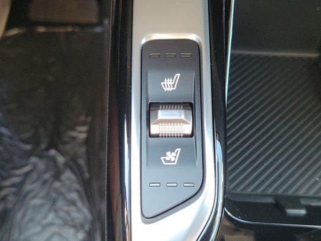 Photo of 2025 Gray Kia Sorento