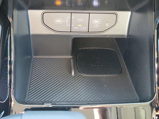 Photo of 2025 Gray Kia Sorento