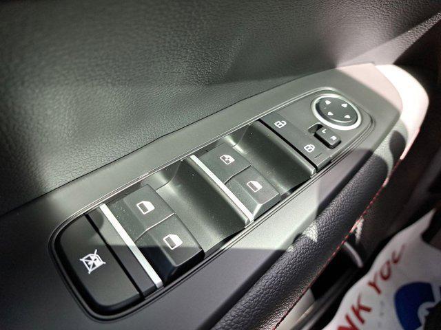 Photo of 2023 Snow White Pearl Kia Forte