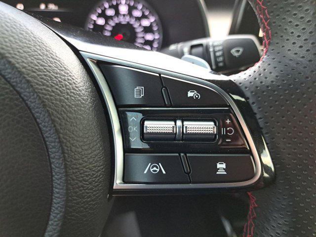 Photo of 2023 Snow White Pearl Kia Forte