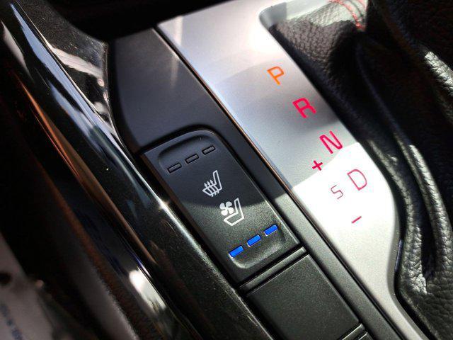 Photo of 2023 Snow White Pearl Kia Forte